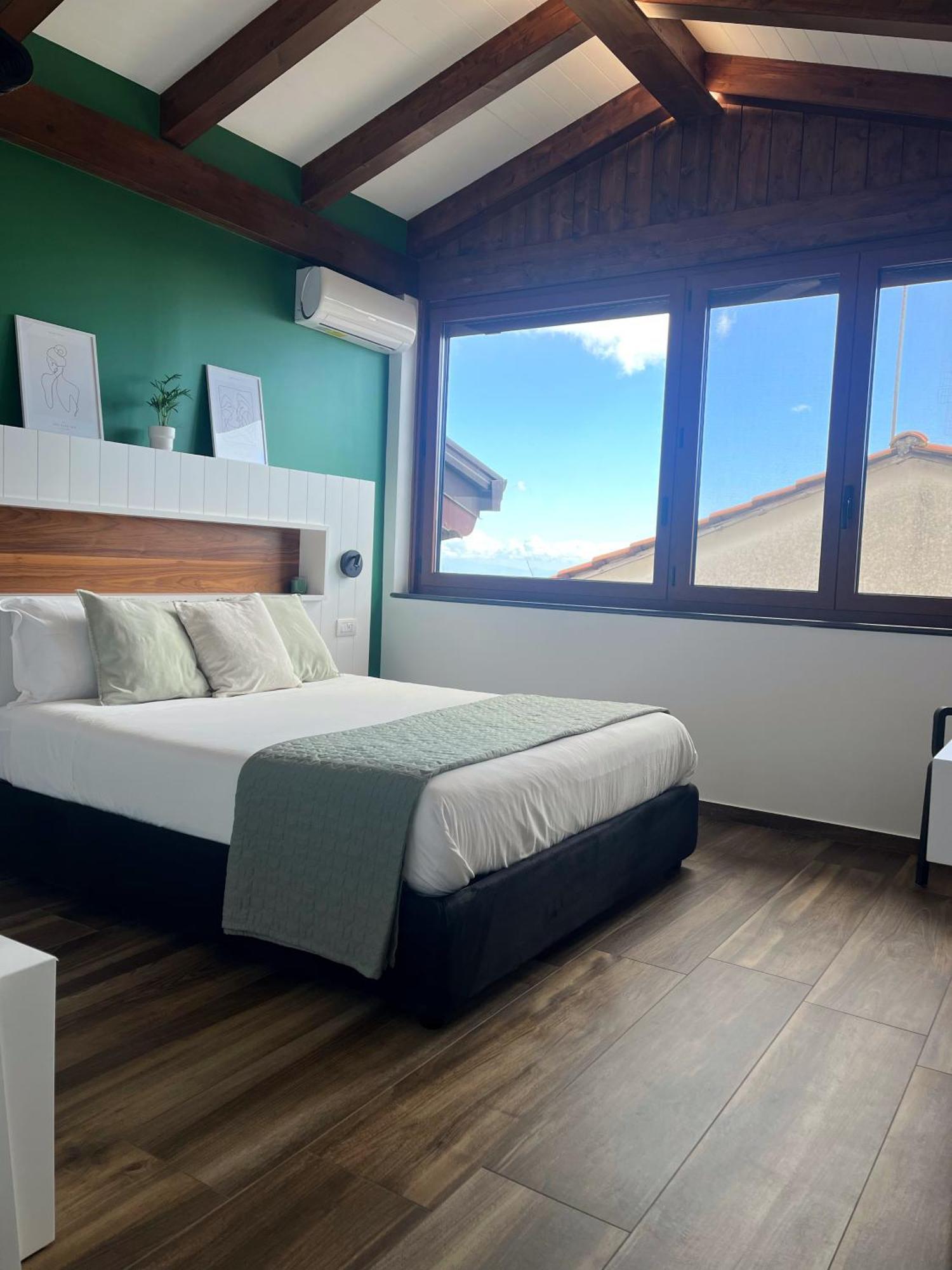 Bellavista Hotel อาเจโรลา ภายนอก รูปภาพ