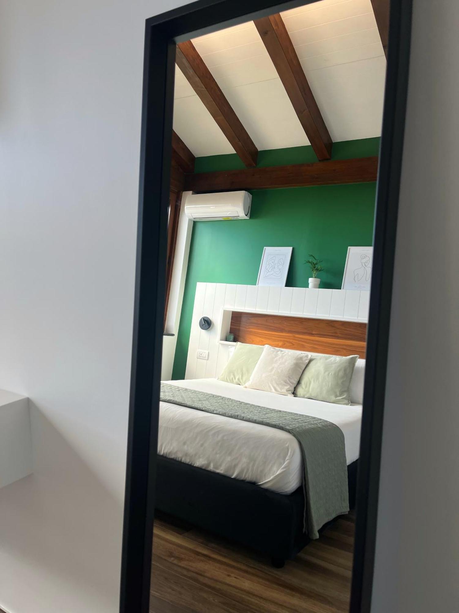Bellavista Hotel อาเจโรลา ภายนอก รูปภาพ